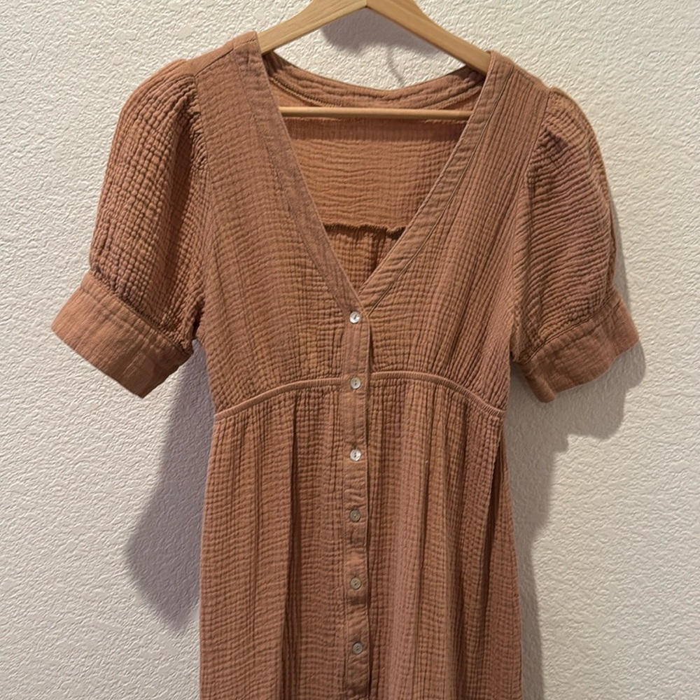 Adored vintage dusty pink knee length dress